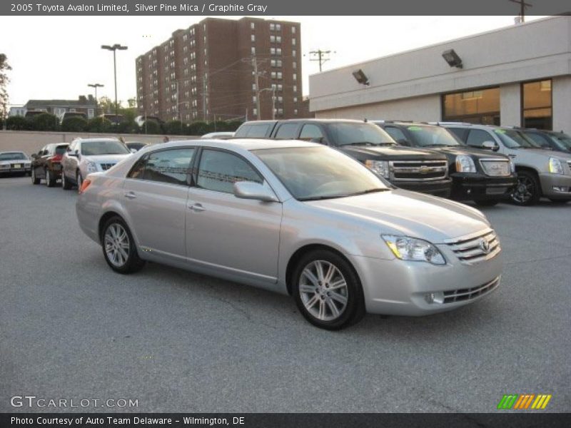 Silver Pine Mica / Graphite Gray 2005 Toyota Avalon Limited