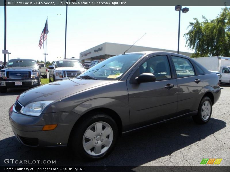 Liquid Grey Metallic / Charcoal/Light Flint 2007 Ford Focus ZX4 S Sedan