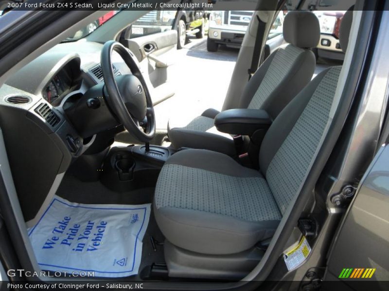 Liquid Grey Metallic / Charcoal/Light Flint 2007 Ford Focus ZX4 S Sedan