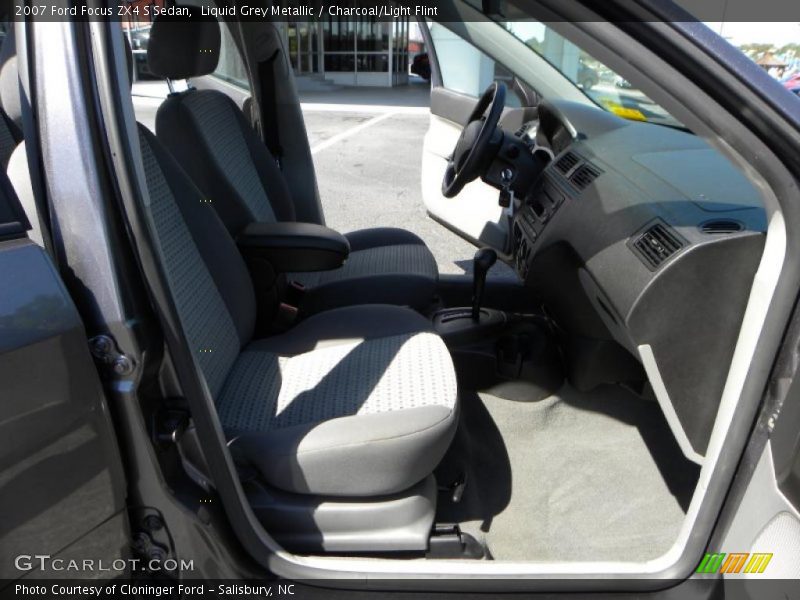 Liquid Grey Metallic / Charcoal/Light Flint 2007 Ford Focus ZX4 S Sedan