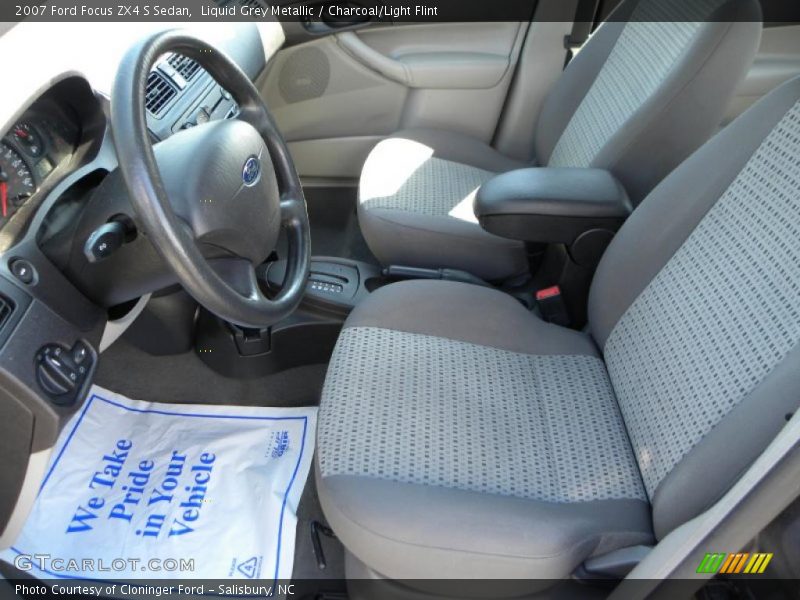 Liquid Grey Metallic / Charcoal/Light Flint 2007 Ford Focus ZX4 S Sedan