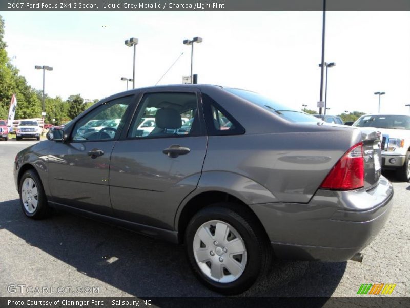 Liquid Grey Metallic / Charcoal/Light Flint 2007 Ford Focus ZX4 S Sedan