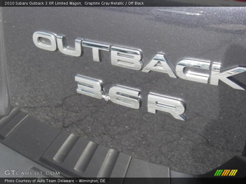 Graphite Gray Metallic / Off Black 2010 Subaru Outback 3.6R Limited Wagon