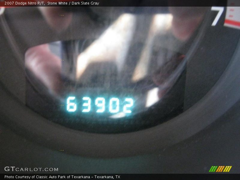 Stone White / Dark Slate Gray 2007 Dodge Nitro R/T
