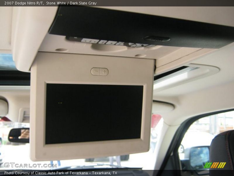 Stone White / Dark Slate Gray 2007 Dodge Nitro R/T