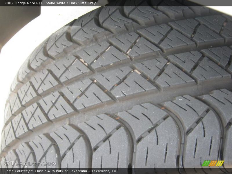 Stone White / Dark Slate Gray 2007 Dodge Nitro R/T