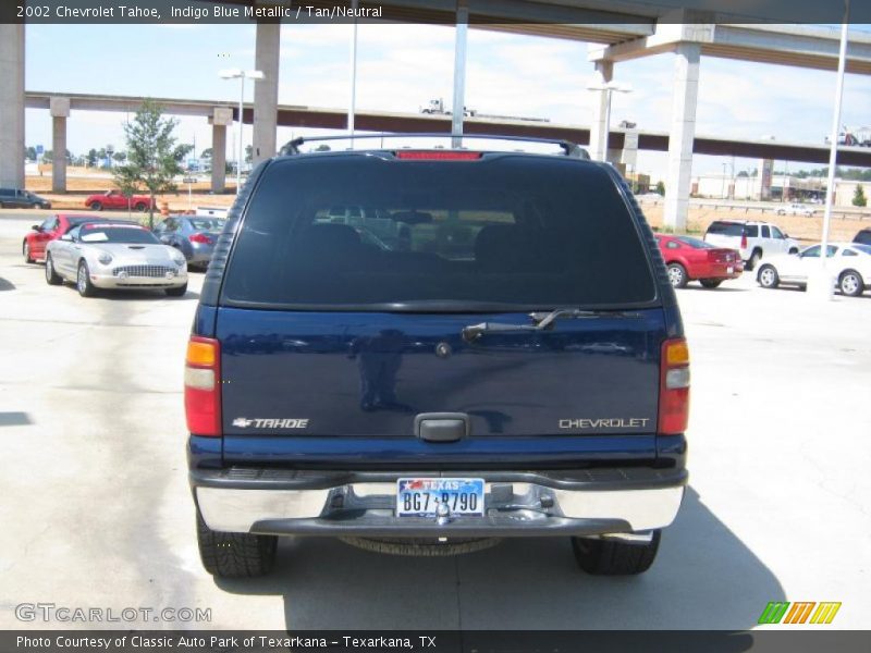 Indigo Blue Metallic / Tan/Neutral 2002 Chevrolet Tahoe