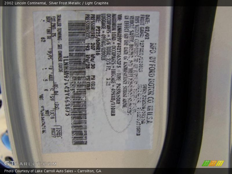 Silver Frost Metallic / Light Graphite 2002 Lincoln Continental