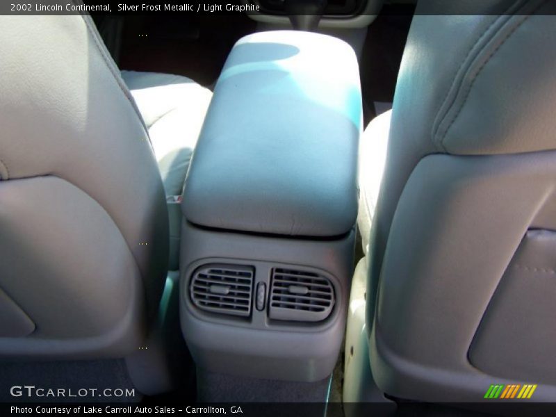 Silver Frost Metallic / Light Graphite 2002 Lincoln Continental