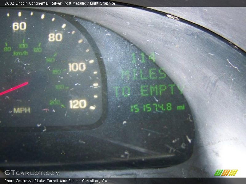 Silver Frost Metallic / Light Graphite 2002 Lincoln Continental