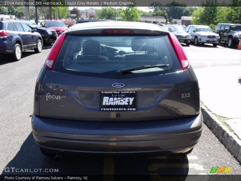 Liquid Grey Metallic / Medium Graphite 2004 Ford Focus ZX5 Hatchback