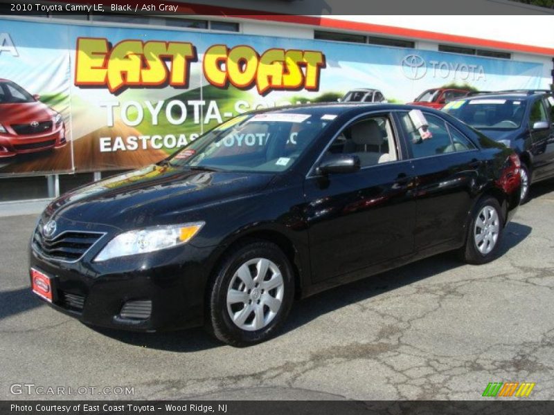 Black / Ash Gray 2010 Toyota Camry LE