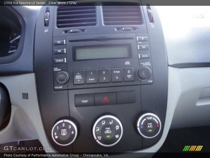 Clear White / Gray 2009 Kia Spectra LX Sedan