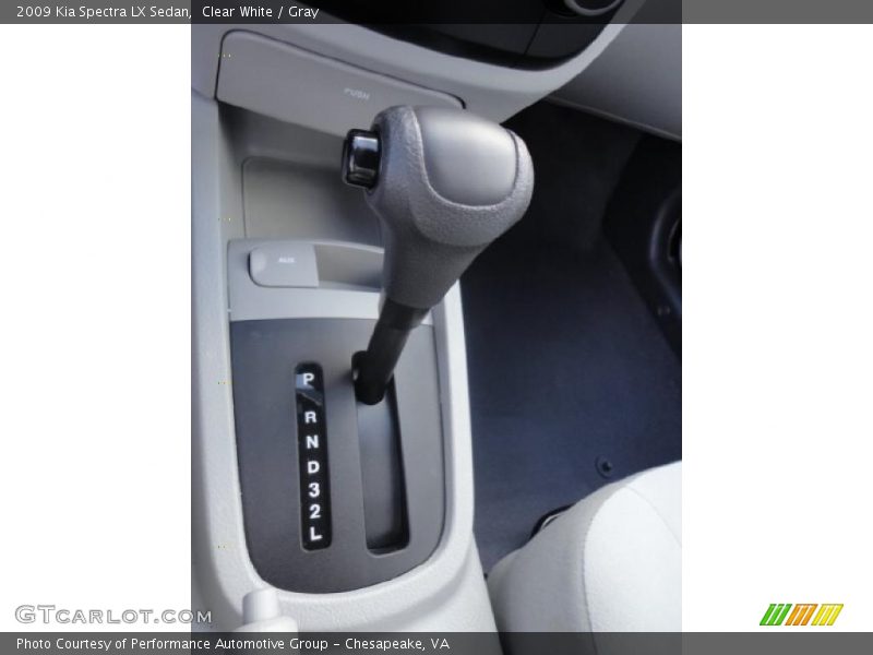 Clear White / Gray 2009 Kia Spectra LX Sedan