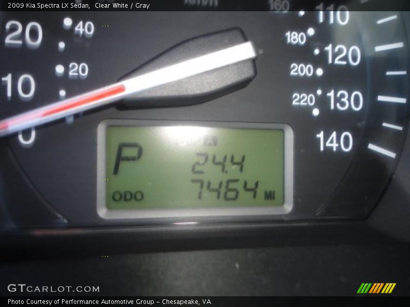 Clear White / Gray 2009 Kia Spectra LX Sedan