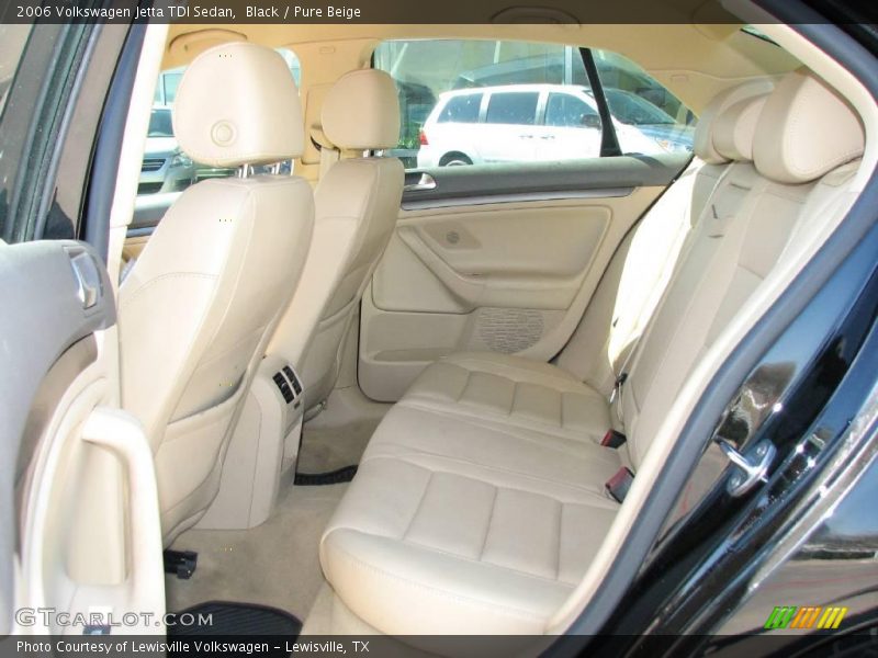 Black / Pure Beige 2006 Volkswagen Jetta TDI Sedan