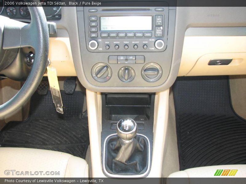 Black / Pure Beige 2006 Volkswagen Jetta TDI Sedan