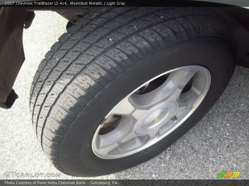 Moondust Metallic / Light Gray 2007 Chevrolet TrailBlazer LS 4x4
