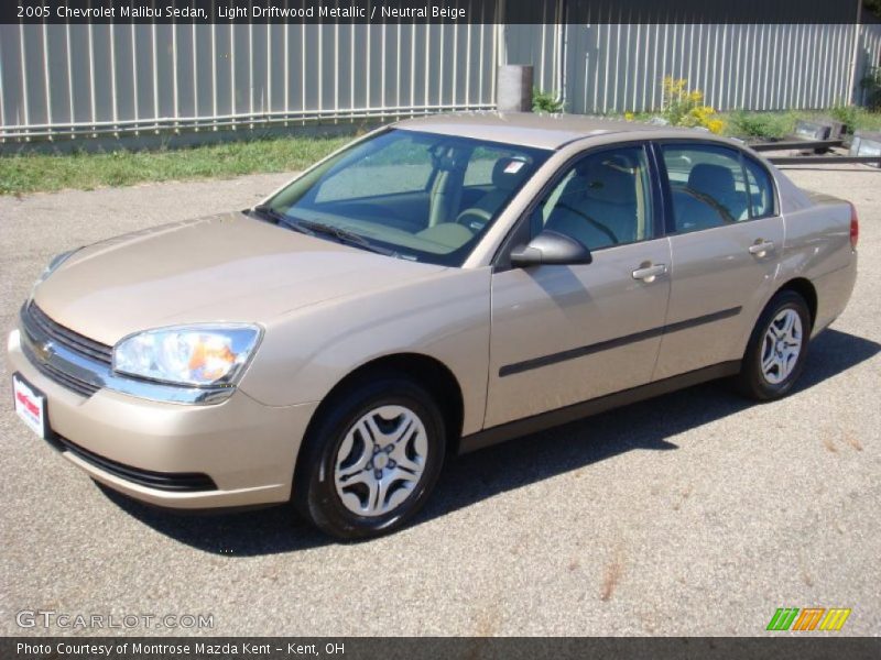 Light Driftwood Metallic / Neutral Beige 2005 Chevrolet Malibu Sedan