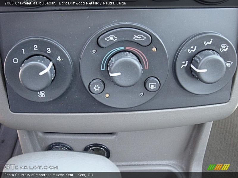 Light Driftwood Metallic / Neutral Beige 2005 Chevrolet Malibu Sedan
