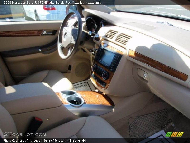 Barolo Red Metallic / Macadamia 2008 Mercedes-Benz R 350 4Matic