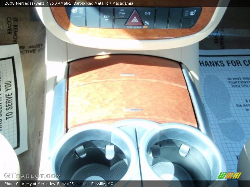 Barolo Red Metallic / Macadamia 2008 Mercedes-Benz R 350 4Matic
