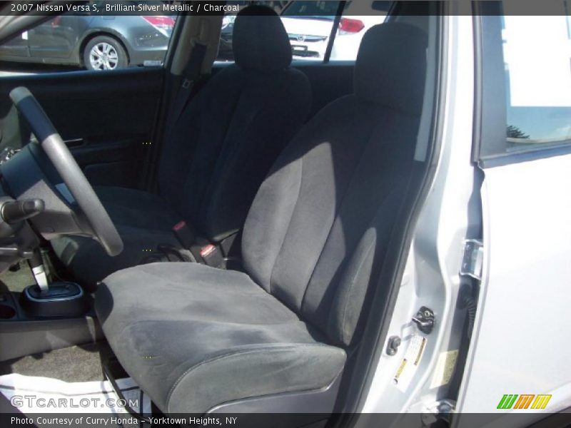 Brilliant Silver Metallic / Charcoal 2007 Nissan Versa S