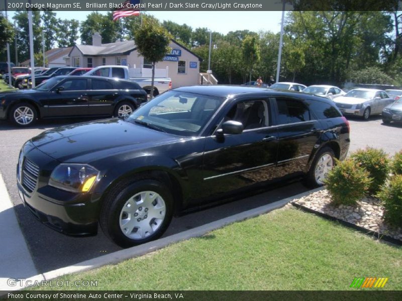 Brilliant Black Crystal Pearl / Dark Slate Gray/Light Graystone 2007 Dodge Magnum SE