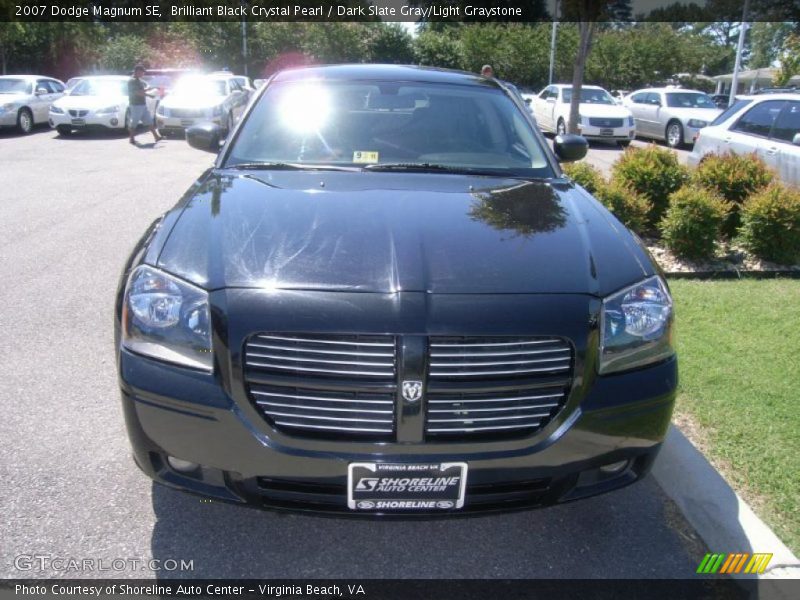 Brilliant Black Crystal Pearl / Dark Slate Gray/Light Graystone 2007 Dodge Magnum SE