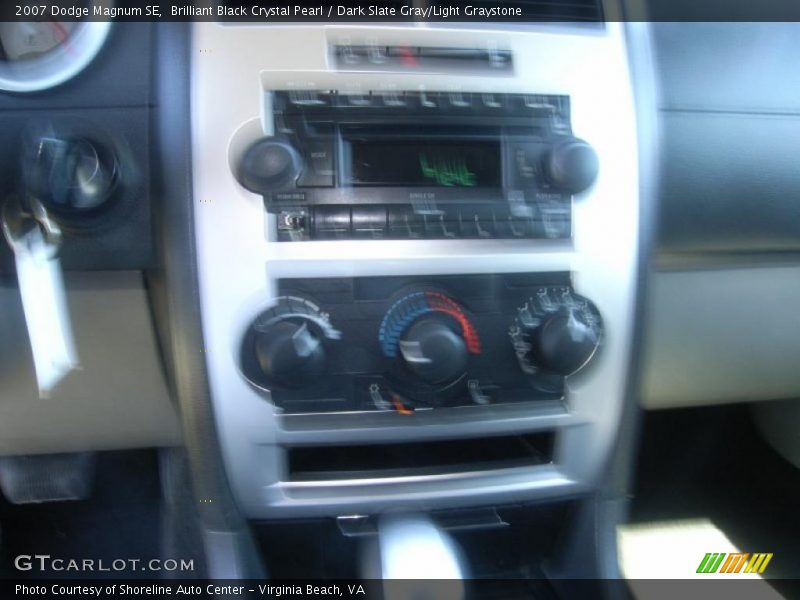 Brilliant Black Crystal Pearl / Dark Slate Gray/Light Graystone 2007 Dodge Magnum SE