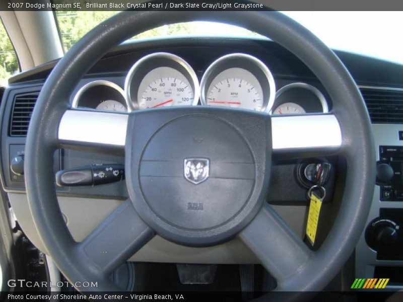 Brilliant Black Crystal Pearl / Dark Slate Gray/Light Graystone 2007 Dodge Magnum SE