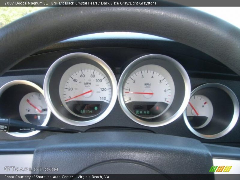 Brilliant Black Crystal Pearl / Dark Slate Gray/Light Graystone 2007 Dodge Magnum SE