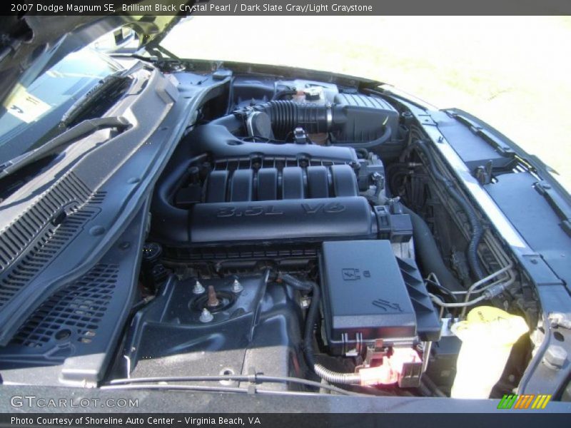 Brilliant Black Crystal Pearl / Dark Slate Gray/Light Graystone 2007 Dodge Magnum SE