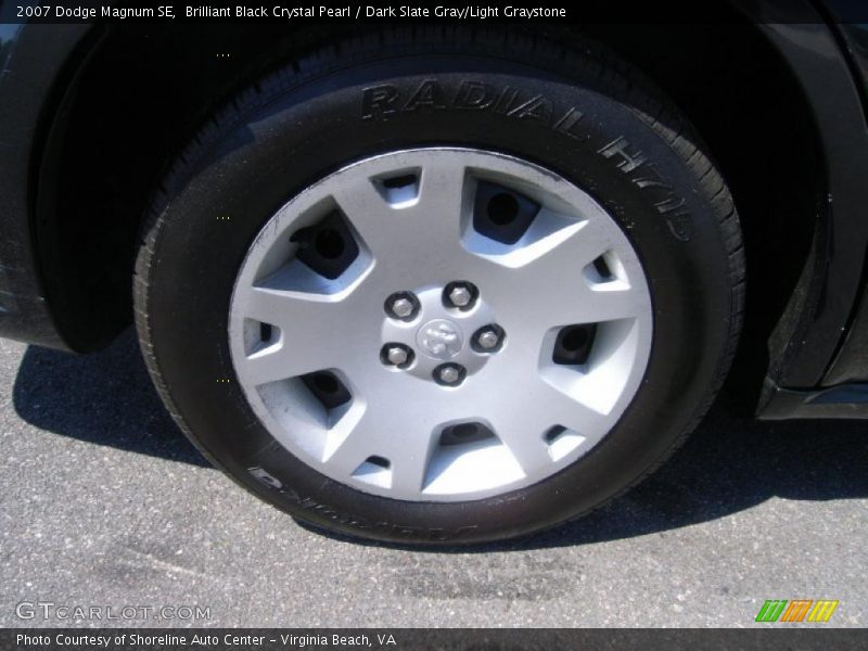 Brilliant Black Crystal Pearl / Dark Slate Gray/Light Graystone 2007 Dodge Magnum SE