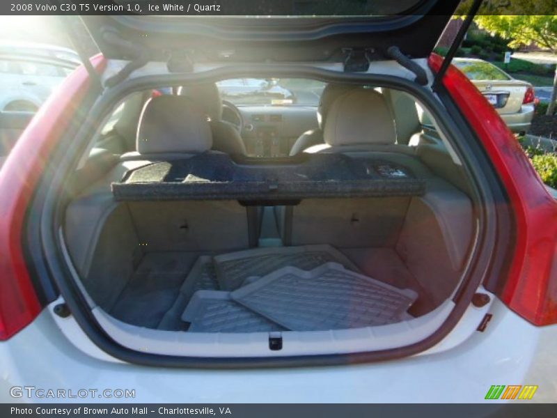 Ice White / Quartz 2008 Volvo C30 T5 Version 1.0