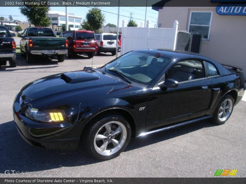 Black / Medium Parchment 2002 Ford Mustang GT Coupe