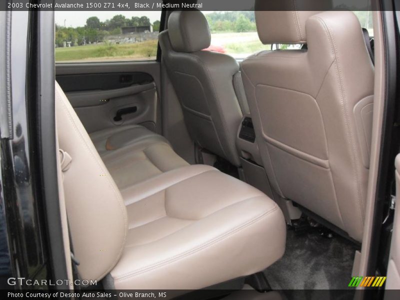 Black / Medium Neutral 2003 Chevrolet Avalanche 1500 Z71 4x4