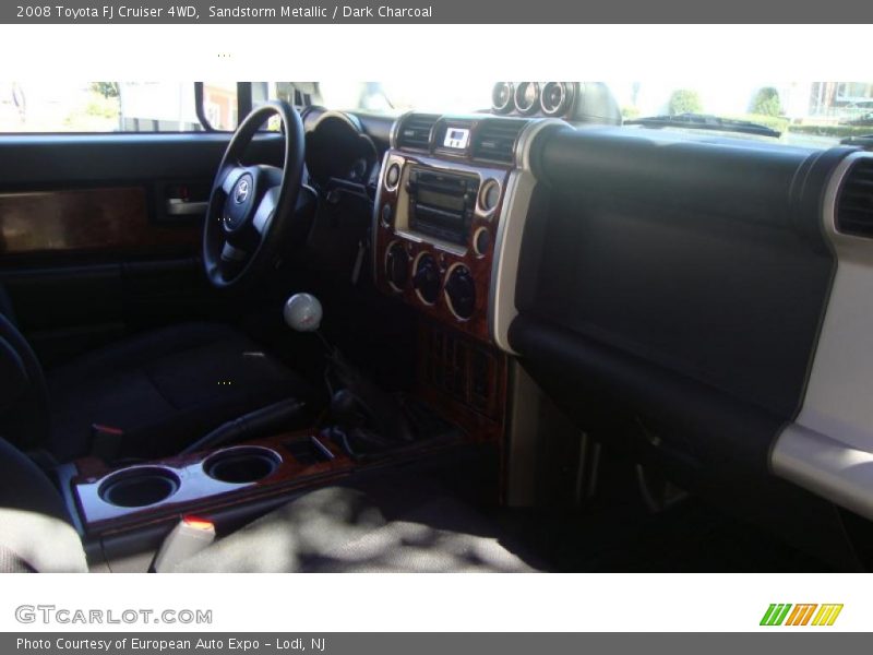 Sandstorm Metallic / Dark Charcoal 2008 Toyota FJ Cruiser 4WD