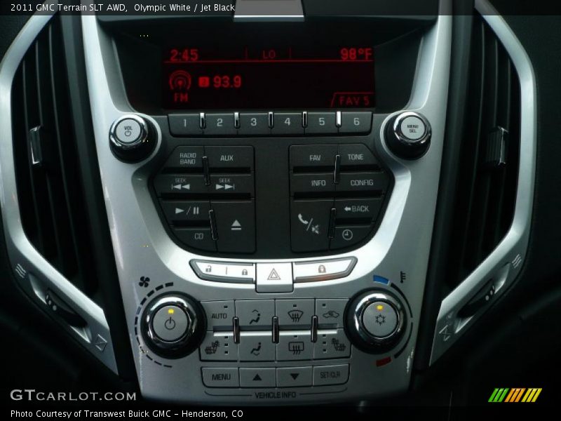 Olympic White / Jet Black 2011 GMC Terrain SLT AWD