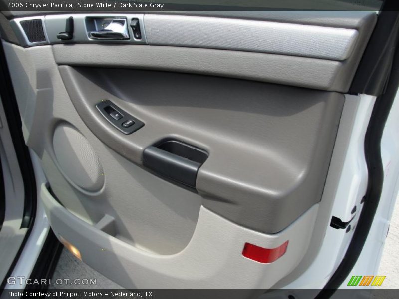 Stone White / Dark Slate Gray 2006 Chrysler Pacifica