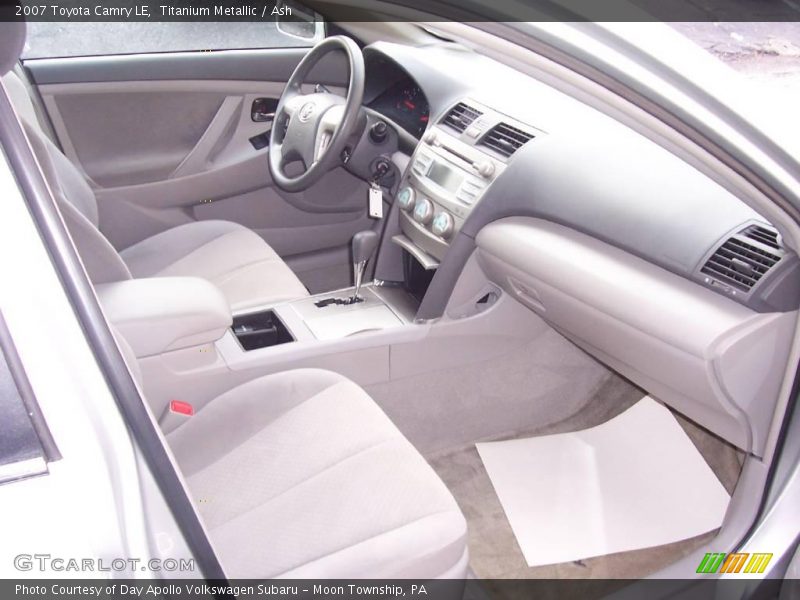 Titanium Metallic / Ash 2007 Toyota Camry LE