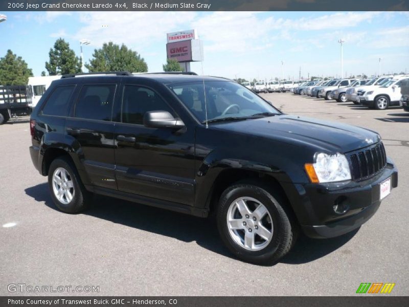 Black / Medium Slate Gray 2006 Jeep Grand Cherokee Laredo 4x4