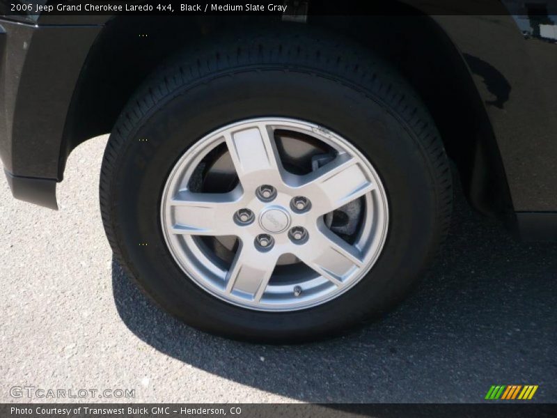 Black / Medium Slate Gray 2006 Jeep Grand Cherokee Laredo 4x4