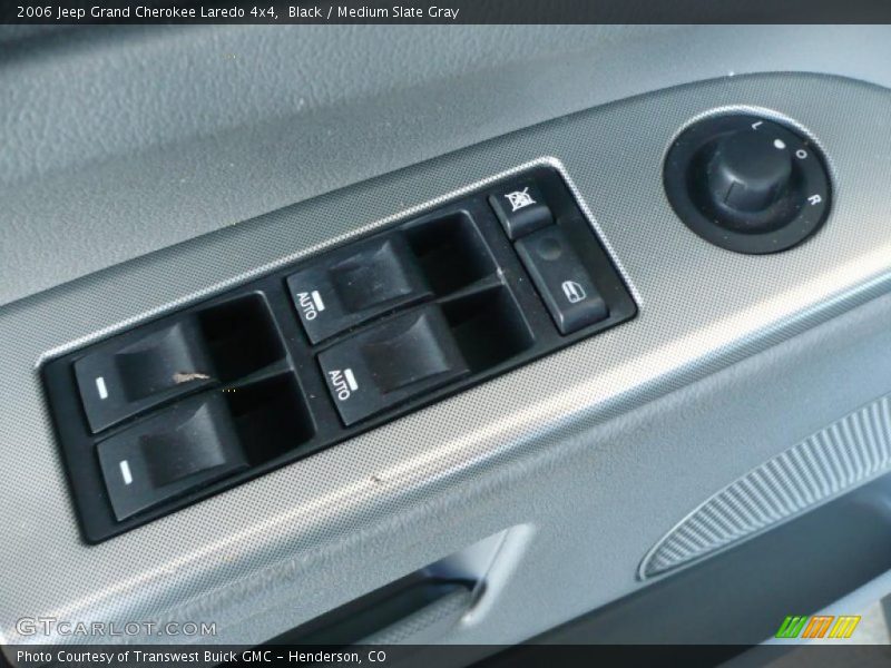 Black / Medium Slate Gray 2006 Jeep Grand Cherokee Laredo 4x4