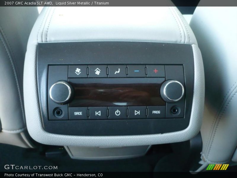 Liquid Silver Metallic / Titanium 2007 GMC Acadia SLT AWD