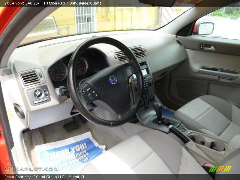Passion Red / Dark Beige/Quartz 2004 Volvo S40 2.4i