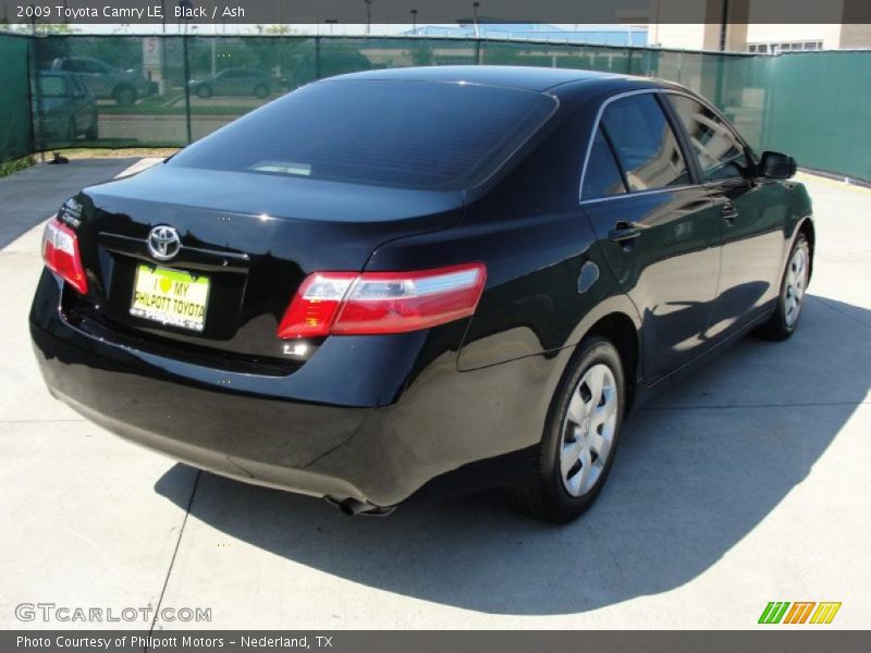 Black / Ash 2009 Toyota Camry LE