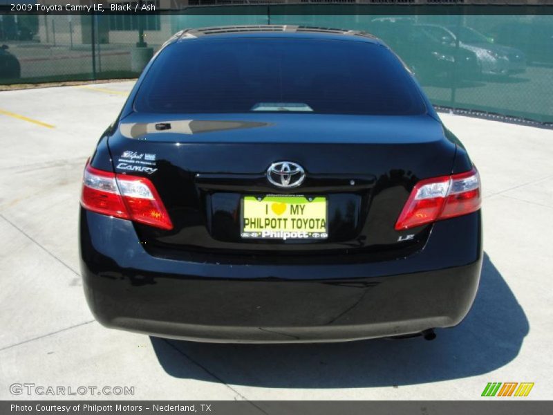Black / Ash 2009 Toyota Camry LE