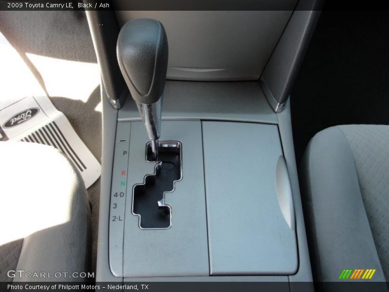 Black / Ash 2009 Toyota Camry LE