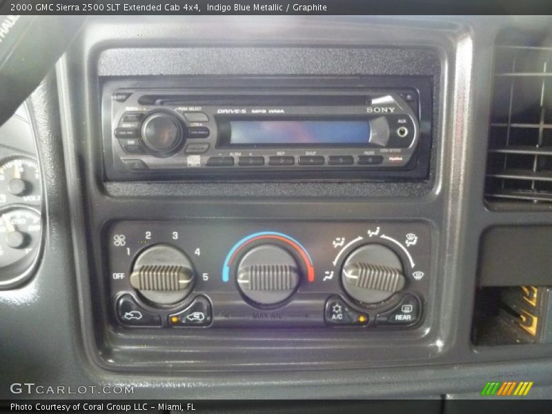 Indigo Blue Metallic / Graphite 2000 GMC Sierra 2500 SLT Extended Cab 4x4